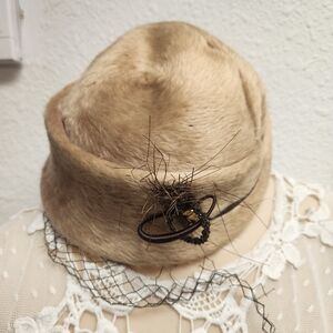 1950-60s Nelkin Tan Hat MELUSINE Czechoslovakia Made Vintage Hollywood